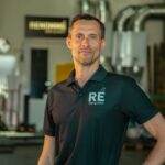 Lukasz Orlowski hos Renommé Skilt og Dekor